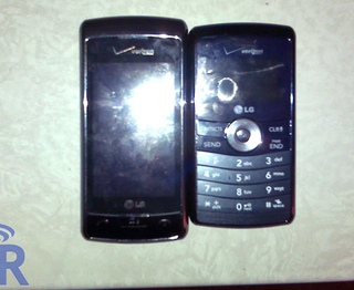 Illustration for article titled LG EnV3 and Voyager 2 Leaked